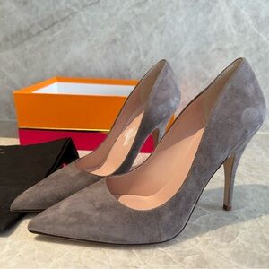Kate Spade Liquorice Pumps in Portabella / Kid Suede